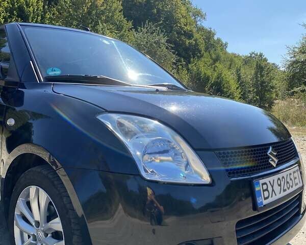 Чорний Сузукі Свифт, об'ємом двигуна 1.49 л та пробігом 202 тис. км за 6000 $, фото 3 на Automoto.ua