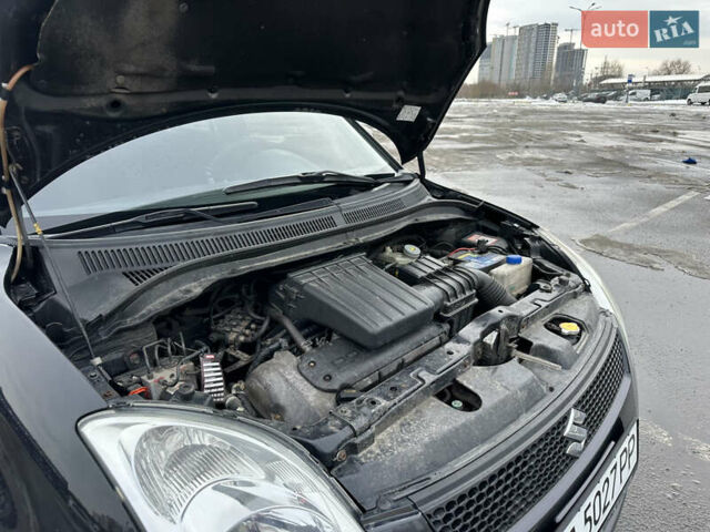 Черный Сузуки Свифт, объемом двигателя 1.49 л и пробегом 302 тыс. км за 5600 $, фото 18 на Automoto.ua