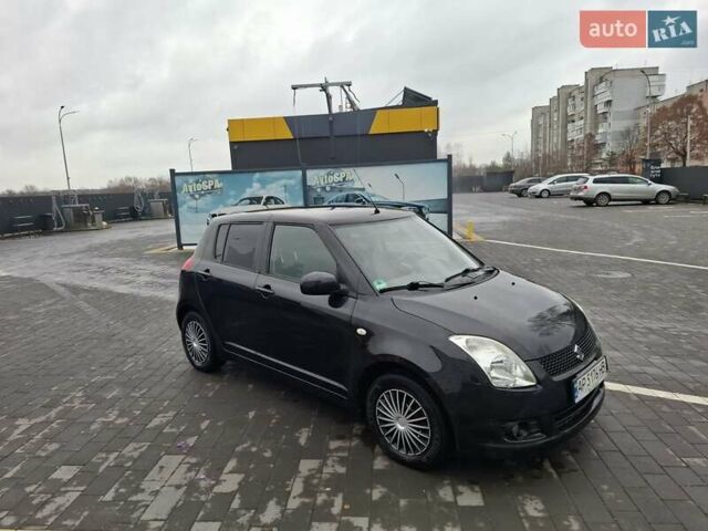 Чорний Сузукі Свифт, об'ємом двигуна 1.33 л та пробігом 95 тис. км за 3700 $, фото 2 на Automoto.ua