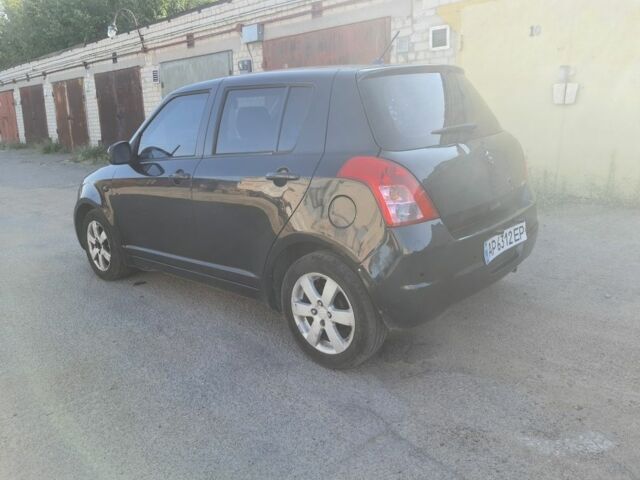 Черный Сузуки Свифт, объемом двигателя 1.5 л и пробегом 999 тыс. км за 3000 $, фото 3 на Automoto.ua