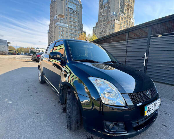 Черный Сузуки Свифт, объемом двигателя 1.33 л и пробегом 85 тыс. км за 6000 $, фото 6 на Automoto.ua