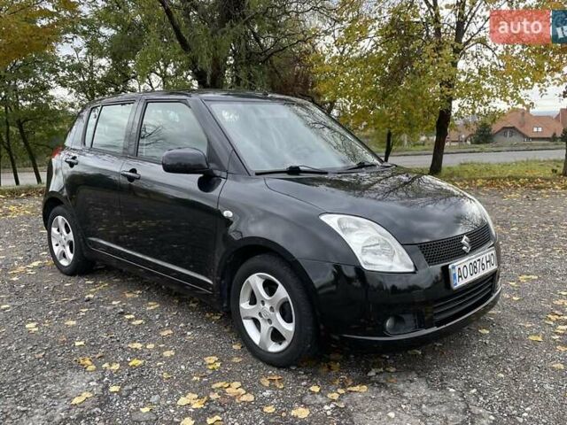Сузукі Свифт 2008 у Ужгороді на Automoto.ua Чорний Сузукі Свифт, об'ємом двигуна 1.49 л та пробігом 173 тис. км за 6300 $, фото 9 на Automoto.ua