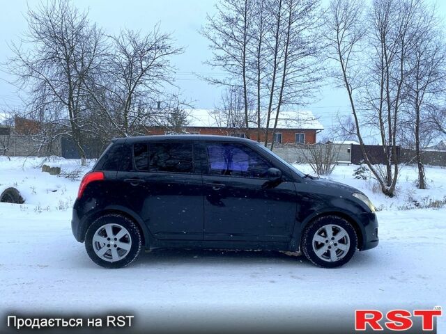 Чорний Сузукі Свифт, об'ємом двигуна 1.3 л та пробігом 2 тис. км за 4300 $, фото 3 на Automoto.ua