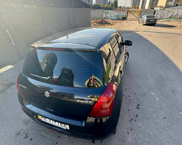 Черный Сузуки Свифт, объемом двигателя 1.33 л и пробегом 85 тыс. км за 6000 $, фото 12 на Automoto.ua