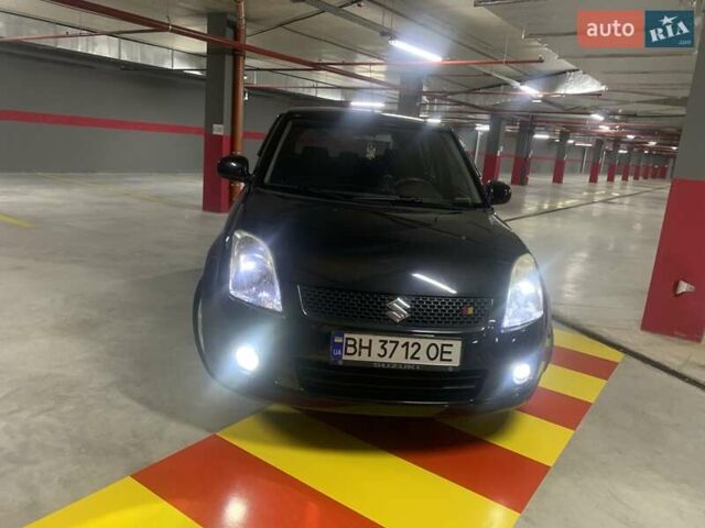 Чорний Сузукі Свифт, об'ємом двигуна 1.33 л та пробігом 123 тис. км за 6000 $, фото 9 на Automoto.ua