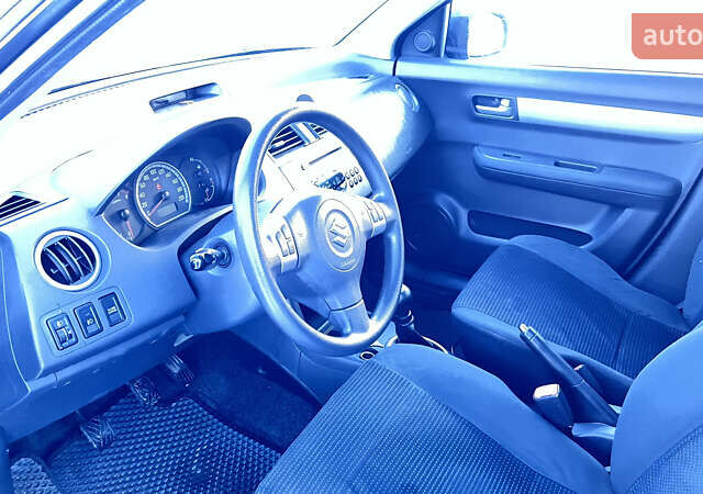 Чорний Сузукі Свифт, об'ємом двигуна 1.33 л та пробігом 230 тис. км за 4400 $, фото 10 на Automoto.ua