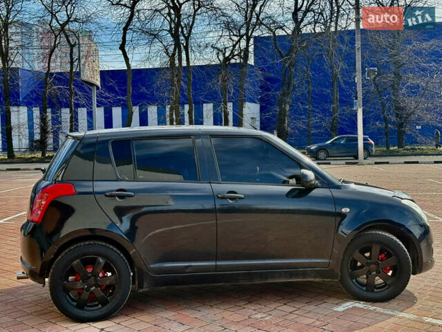 Чорний Сузукі Свифт, об'ємом двигуна 1.33 л та пробігом 150 тис. км за 4700 $, фото 1 на Automoto.ua