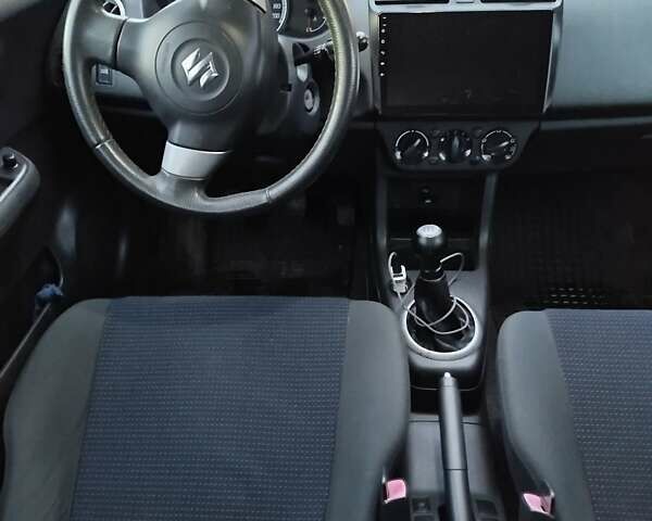 Чорний Сузукі Свифт, об'ємом двигуна 1.5 л та пробігом 116 тис. км за 4700 $, фото 6 на Automoto.ua