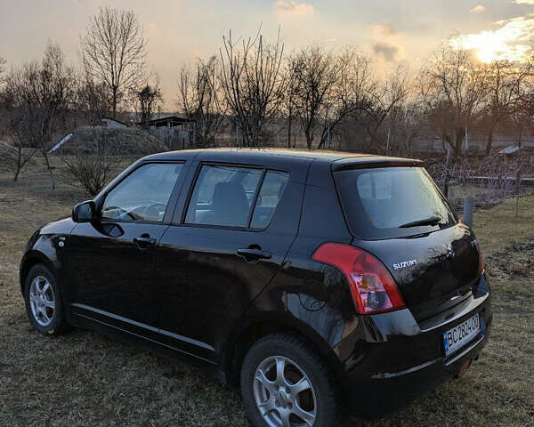 Чорний Сузукі Свифт, об'ємом двигуна 1.2 л та пробігом 246 тис. км за 4300 $, фото 2 на Automoto.ua