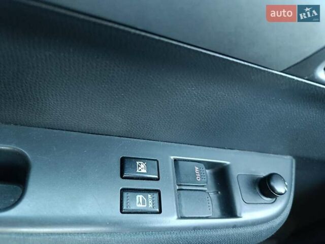 Черный Сузуки Свифт, объемом двигателя 0 л и пробегом 112 тыс. км за 5704 $, фото 9 на Automoto.ua