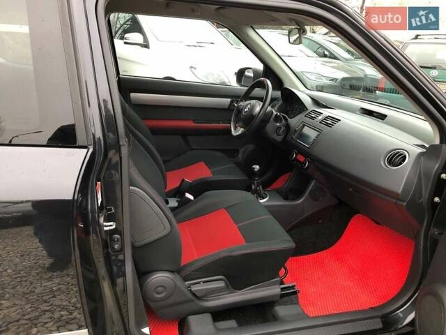 Черный Сузуки Свифт, объемом двигателя 1.59 л и пробегом 130 тыс. км за 8299 $, фото 17 на Automoto.ua