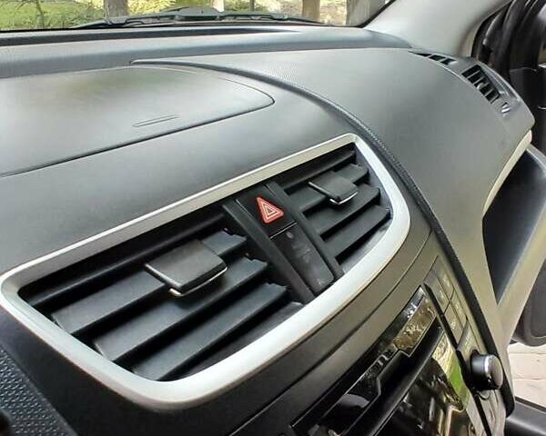 Черный Сузуки Свифт, объемом двигателя 1.25 л и пробегом 126 тыс. км за 8399 $, фото 34 на Automoto.ua