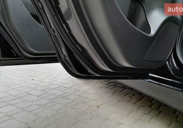 Черный Сузуки Свифт, объемом двигателя 1.25 л и пробегом 126 тыс. км за 8399 $, фото 18 на Automoto.ua