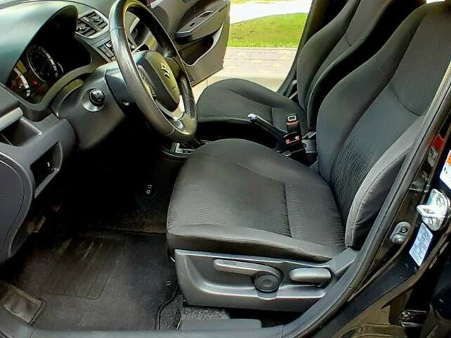 Чорний Сузукі Свифт, об'ємом двигуна 1.24 л та пробігом 126 тис. км за 8300 $, фото 19 на Automoto.ua