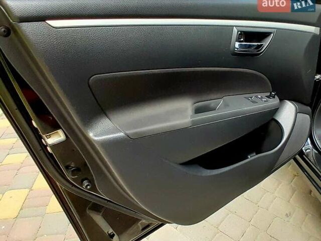 Черный Сузуки Свифт, объемом двигателя 1.25 л и пробегом 126 тыс. км за 8399 $, фото 21 на Automoto.ua