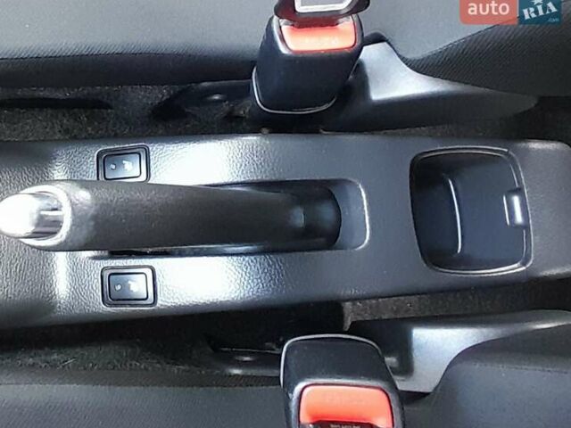 Чорний Сузукі Свифт, об'ємом двигуна 1.24 л та пробігом 126 тис. км за 8300 $, фото 25 на Automoto.ua