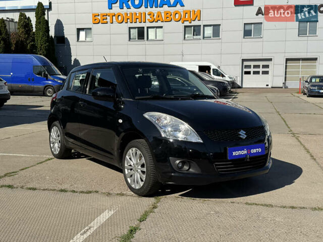 Черный Сузуки Свифт, объемом двигателя 1.2 л и пробегом 173 тыс. км за 6800 $, фото 2 на Automoto.ua