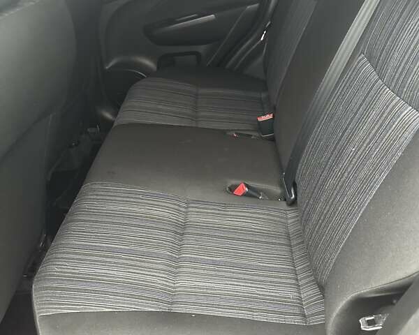 Черный Сузуки Свифт, объемом двигателя 1.24 л и пробегом 103 тыс. км за 10200 $, фото 14 на Automoto.ua