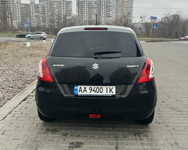 Черный Сузуки Свифт, объемом двигателя 1.24 л и пробегом 103 тыс. км за 10200 $, фото 3 на Automoto.ua