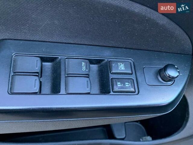 Чорний Сузукі Свифт, об'ємом двигуна 1.24 л та пробігом 103 тис. км за 11490 $, фото 16 на Automoto.ua