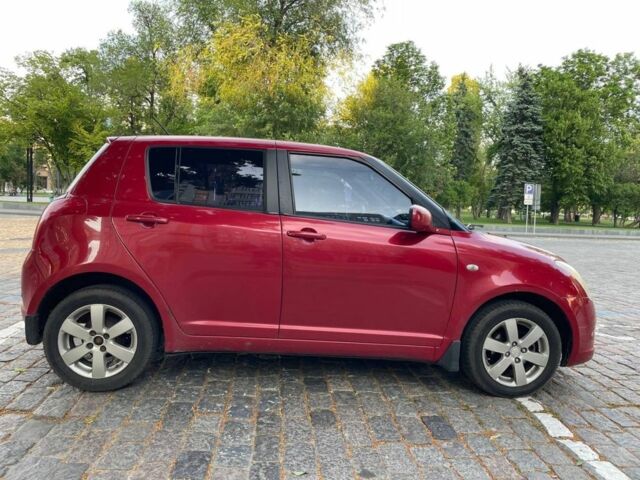 Чорний Сузукі Свифт, об'ємом двигуна 0 л та пробігом 174 тис. км за 4600 $, фото 1 на Automoto.ua