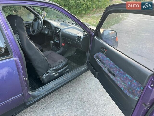 Фіолетовий Сузукі Свифт, об'ємом двигуна 0.99 л та пробігом 260 тис. км за 850 $, фото 10 на Automoto.ua