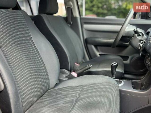 Красный Сузуки Свифт, объемом двигателя 1.33 л и пробегом 178 тыс. км за 5500 $, фото 16 на Automoto.ua