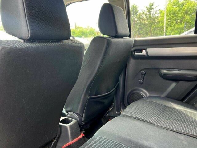 Красный Сузуки Свифт, объемом двигателя 1.3 л и пробегом 178 тыс. км за 5500 $, фото 19 на Automoto.ua