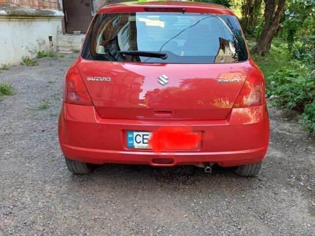 Красный Сузуки Свифт, объемом двигателя 1.33 л и пробегом 183 тыс. км за 5300 $, фото 4 на Automoto.ua