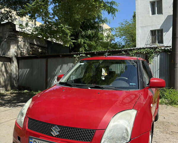 Красный Сузуки Свифт, объемом двигателя 1.33 л и пробегом 163 тыс. км за 4600 $, фото 12 на Automoto.ua