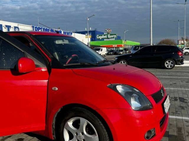 Червоний Сузукі Свифт, об'ємом двигуна 1.3 л та пробігом 130 тис. км за 4900 $, фото 4 на Automoto.ua