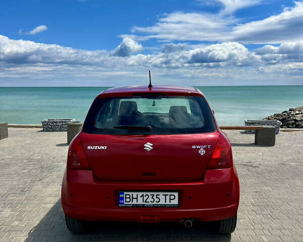 Червоний Сузукі Свифт, об'ємом двигуна 1.5 л та пробігом 163 тис. км за 5500 $, фото 4 на Automoto.ua
