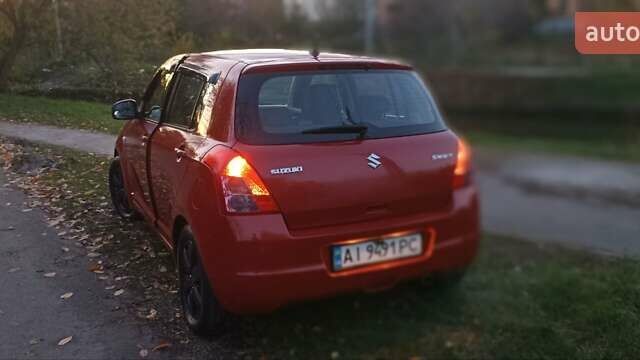 Сузукі Свифт 2007 у Боярка на Automoto.ua Червоний Сузукі Свифт, об'ємом двигуна 1.49 л та пробігом 213 тис. км за 6500 $, фото 7 на Automoto.ua