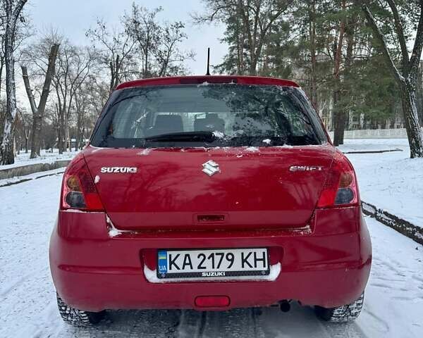 Червоний Сузукі Свифт, об'ємом двигуна 1.49 л та пробігом 174 тис. км за 5500 $, фото 6 на Automoto.ua