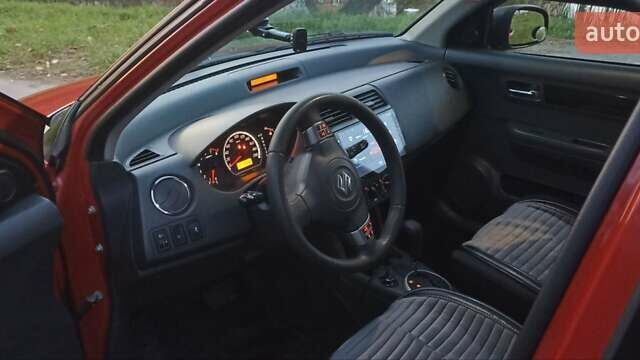Сузукі Свифт 2007 у Боярка на Automoto.ua Червоний Сузукі Свифт, об'ємом двигуна 1.49 л та пробігом 213 тис. км за 6500 $, фото 2 на Automoto.ua