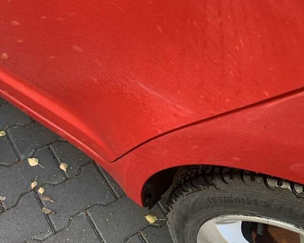 Червоний Сузукі Свифт, об'ємом двигуна 1.3 л та пробігом 184 тис. км за 4800 $, фото 17 на Automoto.ua