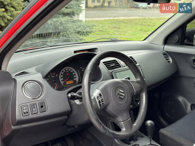 Червоний Сузукі Свифт, об'ємом двигуна 1.49 л та пробігом 160 тис. км за 5300 $, фото 21 на Automoto.ua