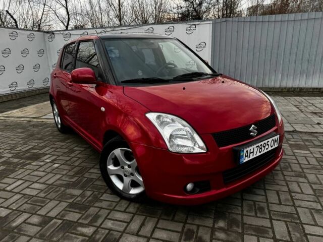 Червоний Сузукі Свифт, об'ємом двигуна 1.5 л та пробігом 148 тис. км за 5700 $, фото 1 на Automoto.ua