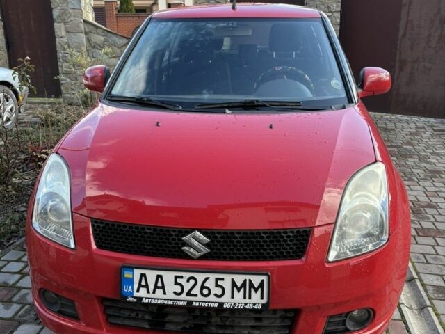 Червоний Сузукі Свифт, об'ємом двигуна 1.3 л та пробігом 165 тис. км за 5500 $, фото 3 на Automoto.ua