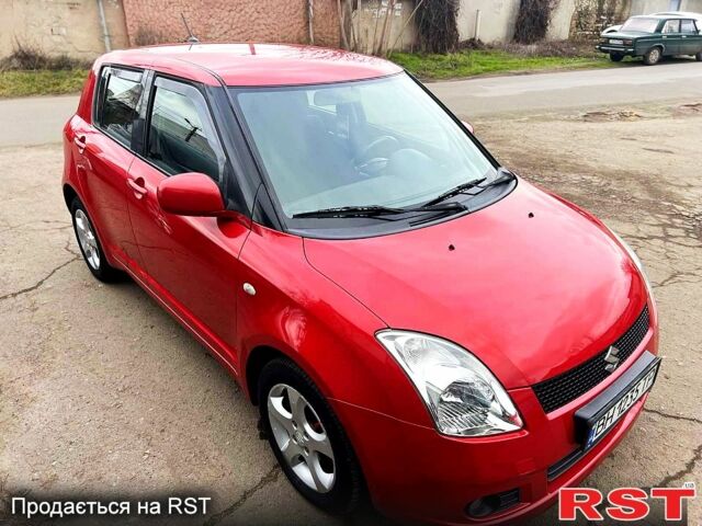 Червоний Сузукі Свифт, об'ємом двигуна 1.5 л та пробігом 160 тис. км за 5600 $, фото 1 на Automoto.ua