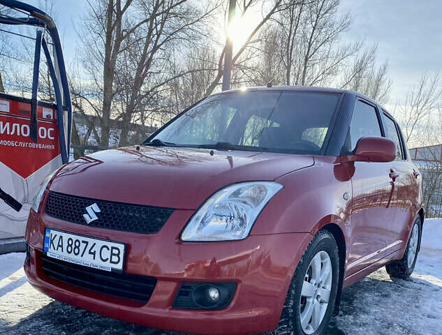 Красный Сузуки Свифт, объемом двигателя 1.33 л и пробегом 164 тыс. км за 5400 $, фото 6 на Automoto.ua