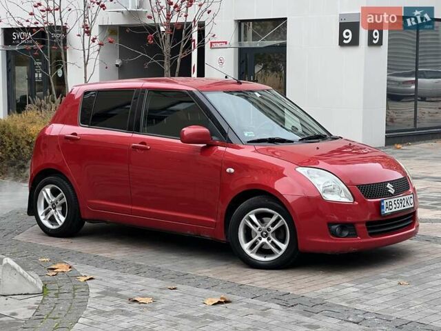 Красный Сузуки Свифт, объемом двигателя 1.49 л и пробегом 169 тыс. км за 6950 $, фото 10 на Automoto.ua