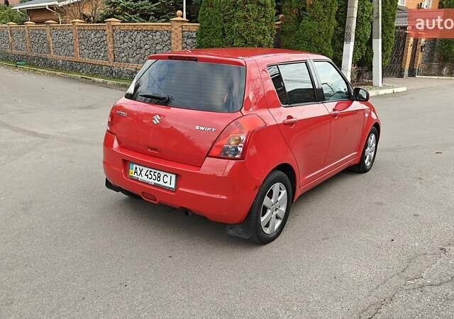Сузуки Свифт 2010 в Киеве на Automoto.ua Красный Сузуки Свифт, объемом двигателя 1.33 л и пробегом 198 тыс. км за 4100 $, фото 9 на Automoto.ua