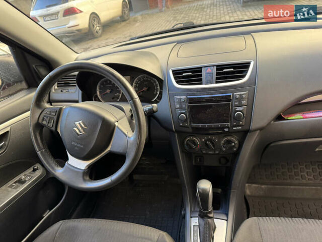 Червоний Сузукі Свифт, об'ємом двигуна 1.2 л та пробігом 144 тис. км за 7000 $, фото 6 на Automoto.ua