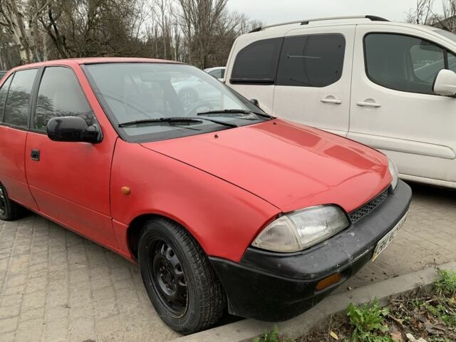 Красный Сузуки Свифт, объемом двигателя 1.6 л и пробегом 260 тыс. км за 800 $, фото 2 на Automoto.ua