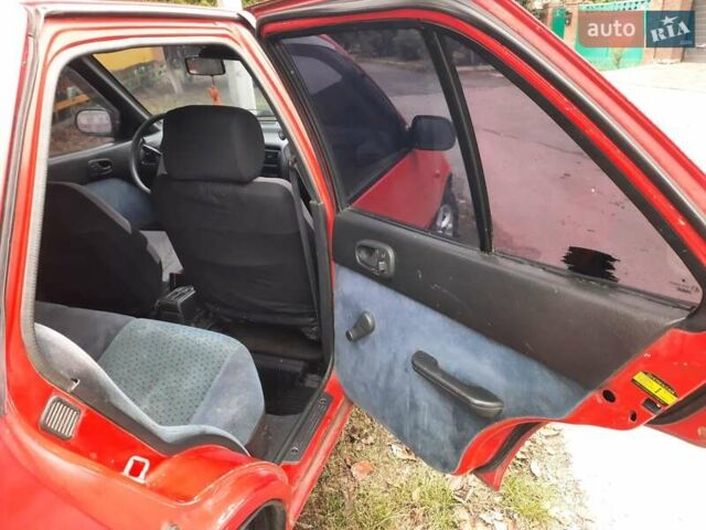 Червоний Сузукі Свифт, об'ємом двигуна 1.3 л та пробігом 280 тис. км за 1700 $, фото 15 на Automoto.ua