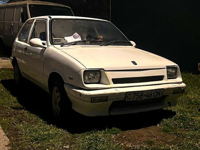 Сузуки Свифт, объемом двигателя 1 л и пробегом 250 тыс. км за 750 $, фото 3 на Automoto.ua