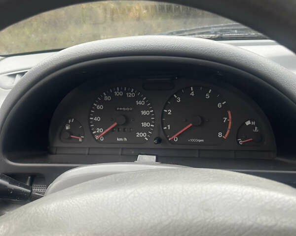 Сузуки Свифт, объемом двигателя 1.3 л и пробегом 270 тыс. км за 1000 $, фото 2 на Automoto.ua