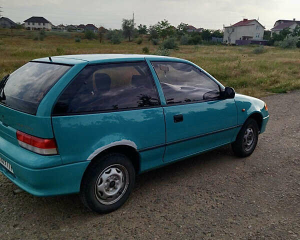 Сузуки Свифт, объемом двигателя 0.99 л и пробегом 91 тыс. км за 3200 $, фото 2 на Automoto.ua