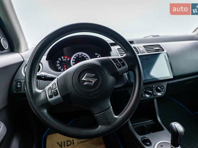 Сузукі Свифт, об'ємом двигуна 1.3 л та пробігом 227 тис. км за 4618 $, фото 11 на Automoto.ua